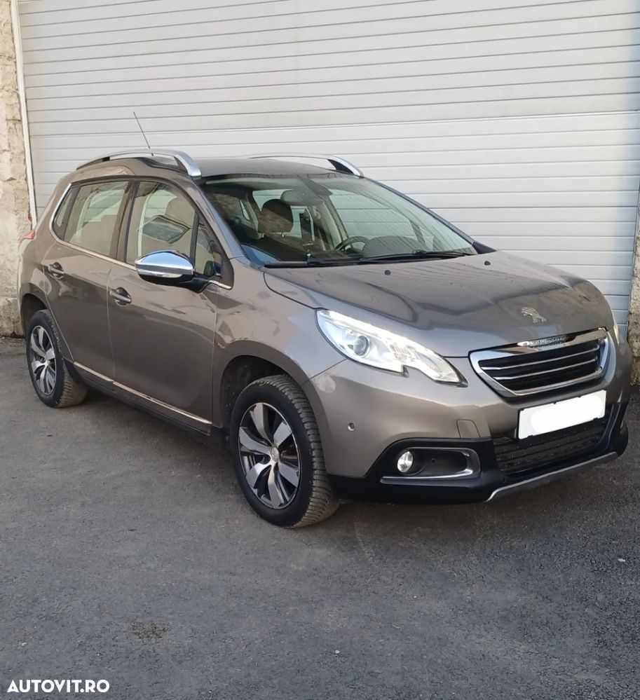 Peugeot 2008 120 VTI Allure - 2
