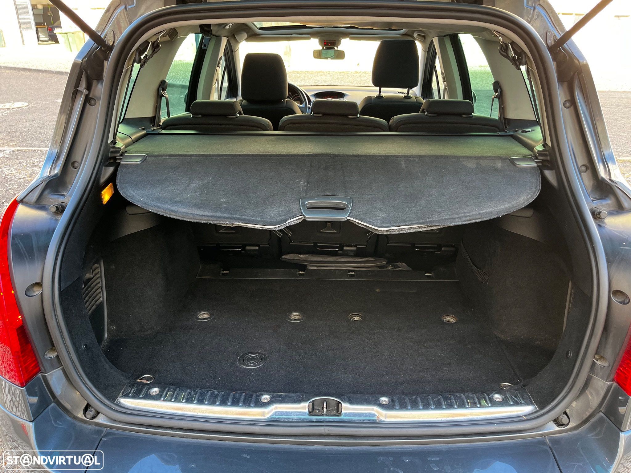 Peugeot 308 SW 1.6 HDi Executive CVM6 - 9
