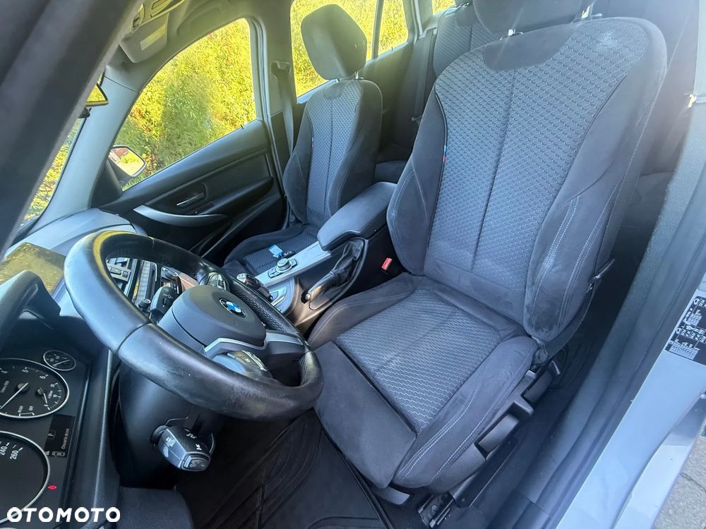 BMW Seria 3 318d - 14