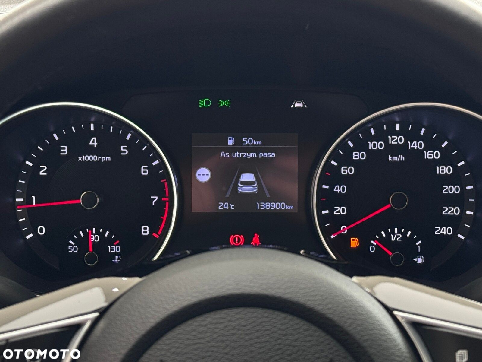 Kia Ceed - 16