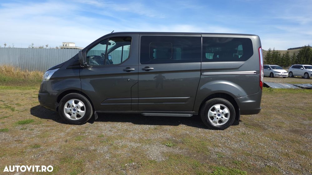 Ford Tourneo Custom 310 L1H1 VA Titanium - 29