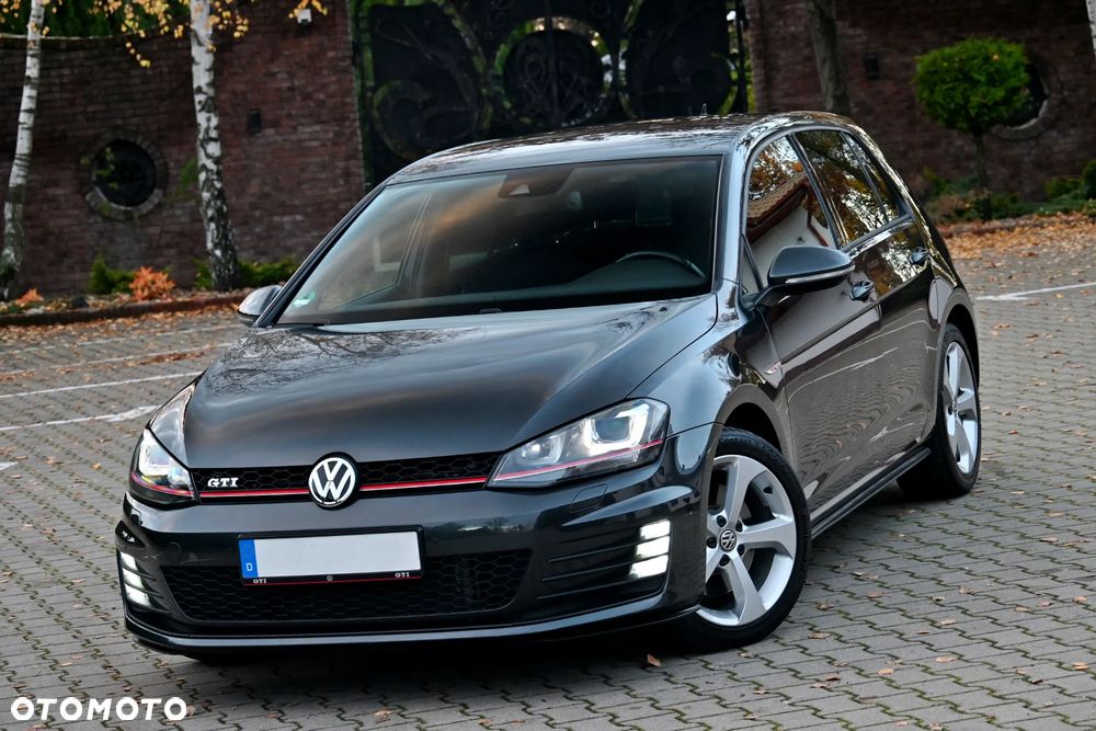 Volkswagen Golf VII 2.0 TSI BMT GTI - 14