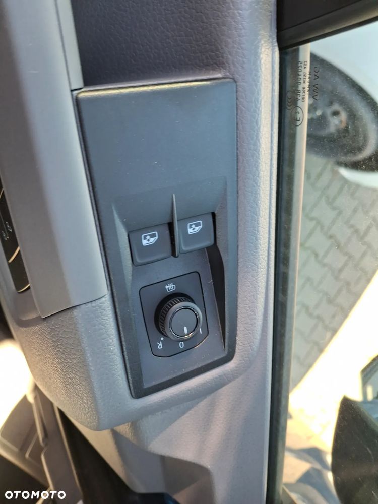 Volkswagen Crafter - 33