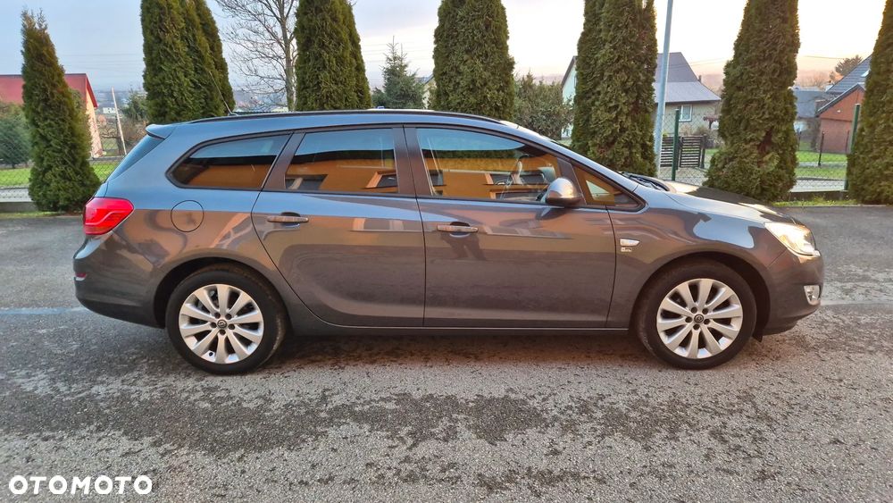 Opel Astra 1.4 Turbo - 4