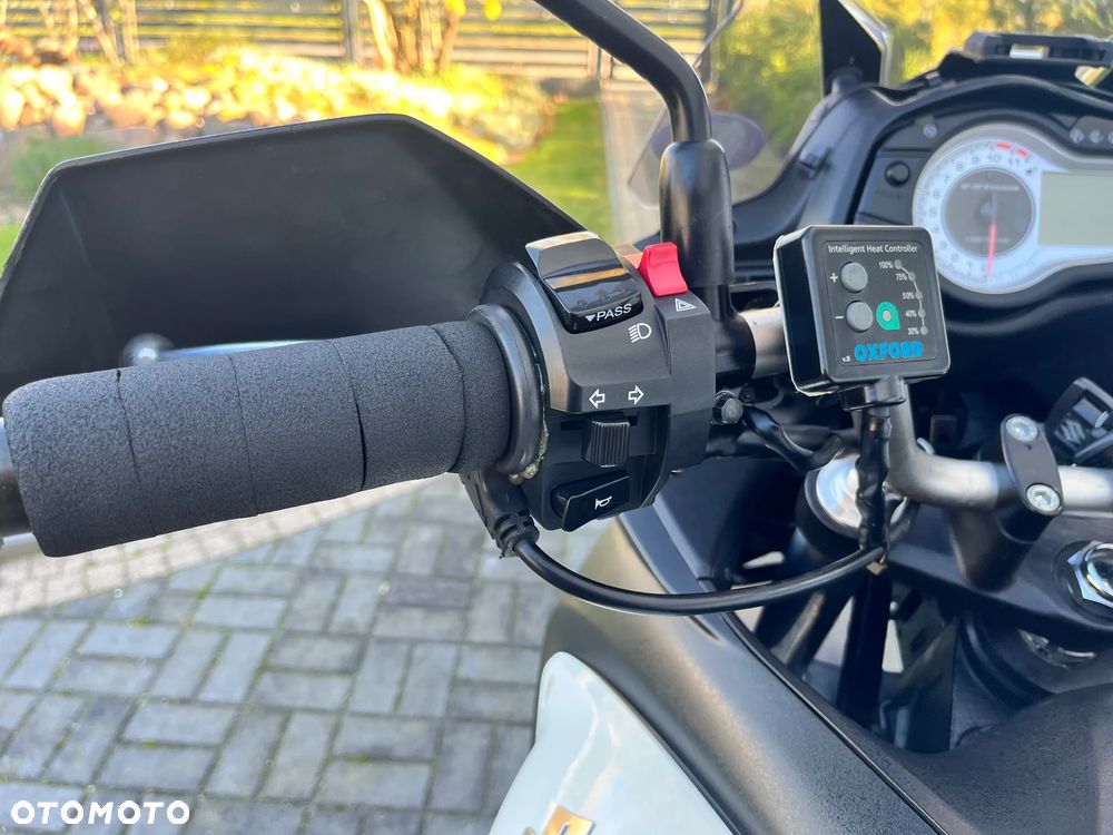 Suzuki V-STROM - 18