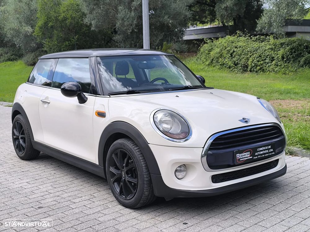 MINI 3 Portas Cooper D Metropolitan - 8
