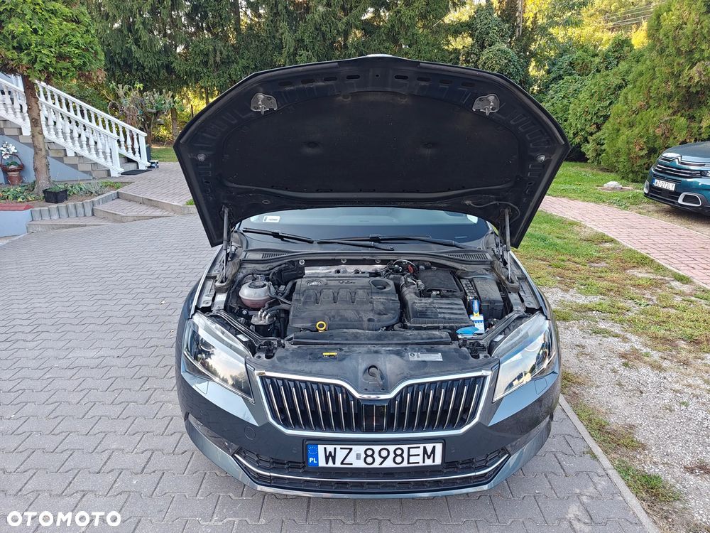 Skoda Superb 2.0 TDI Style DSG - 30