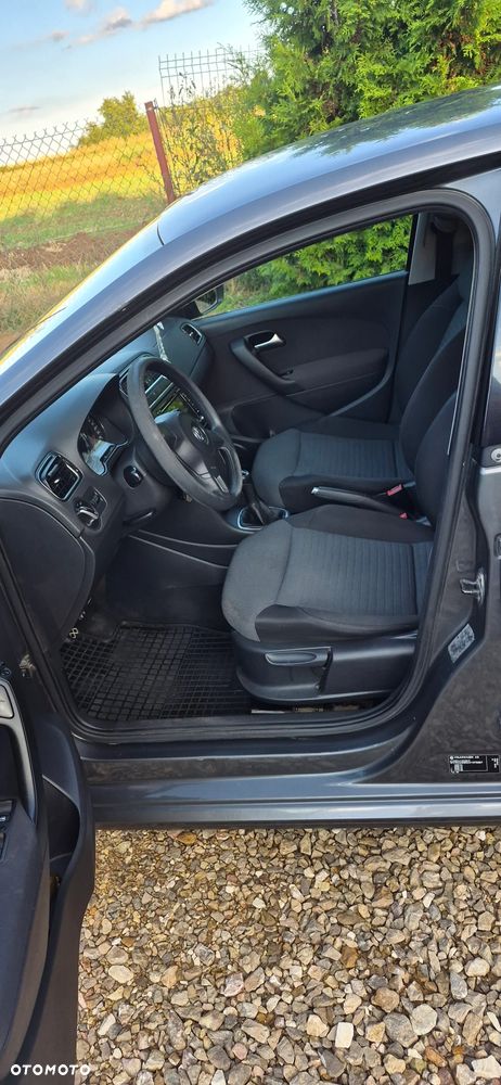 Volkswagen Polo 1.4 16V Comfortline - 6