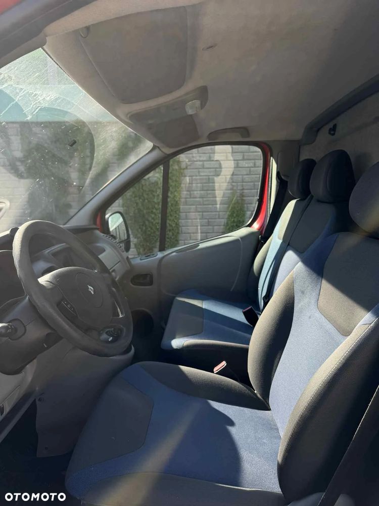 Renault Trafic - 9