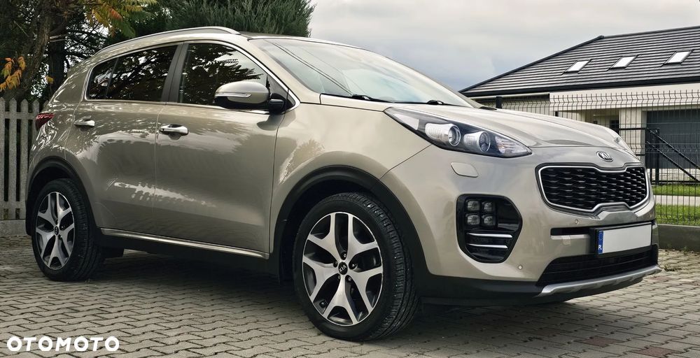 Kia Sportage 2,0 CRDI AWD GT Line - 10
