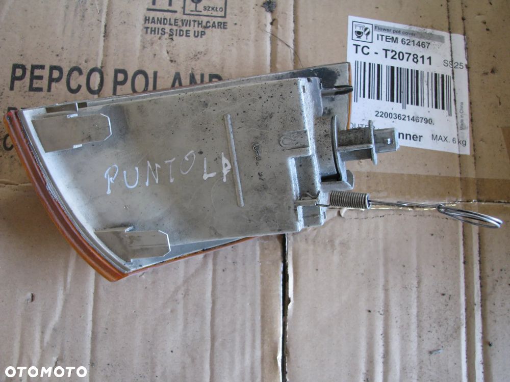KIERUNKOWSKAZ LEWY FIAT PUNTO 46402656 - 2
