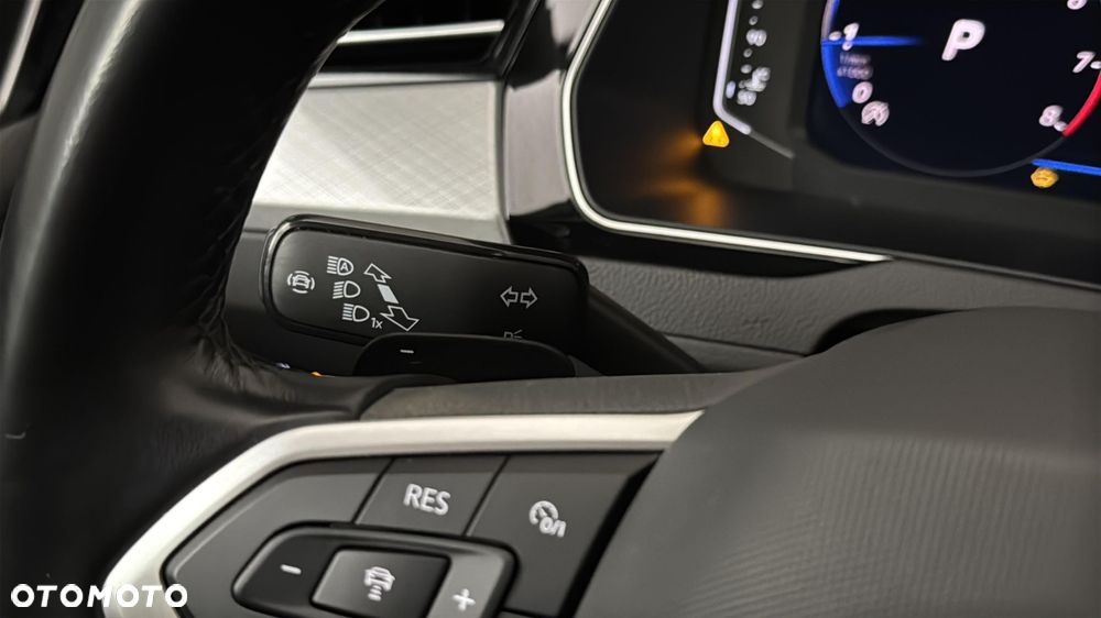 Volkswagen Passat Variant 1.5 TSI EVO Business DSG - 28