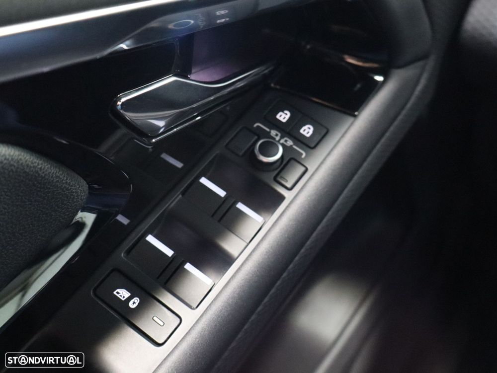 Land Rover Range Rover Evoque 1.5 P300e AWD R-Dynamic S Auto - 19