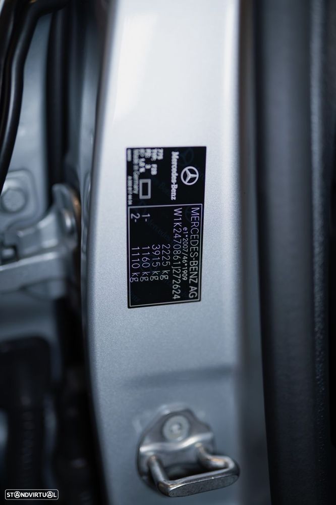 Mercedes-Benz B 250 e AMG Line - 51