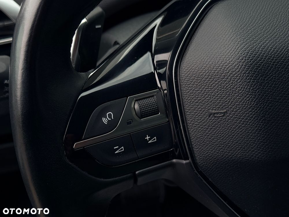 Peugeot 3008 PureTech 180 Stop & Start GPF EAT8 Allure - 12