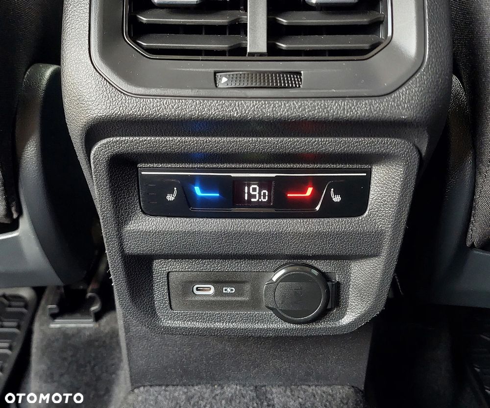 Volkswagen Tiguan - 29