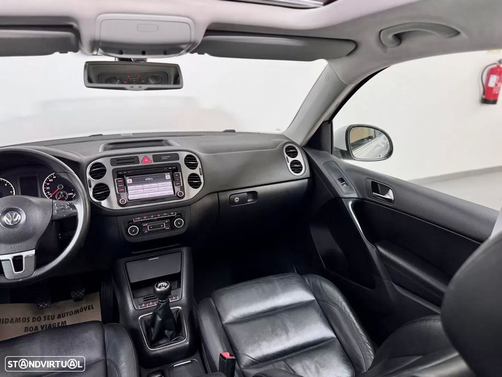 VW Tiguan 2.0 TDi Sport BlueMotion - 28