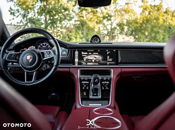 Porsche Panamera Turbo - 7