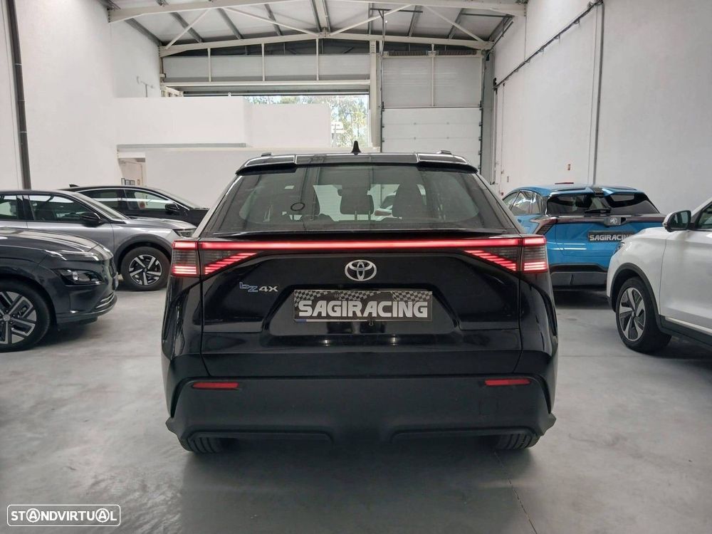 Toyota bZ4X 71,4 kWh Exclusive - 15