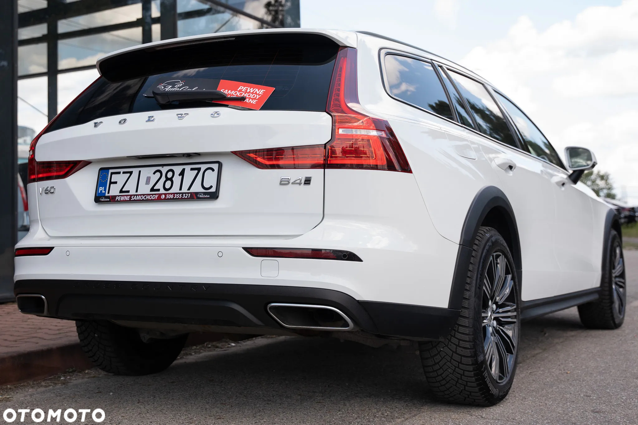 Volvo V60 Cross Country B4 D AWD Geartronic Pro - 15