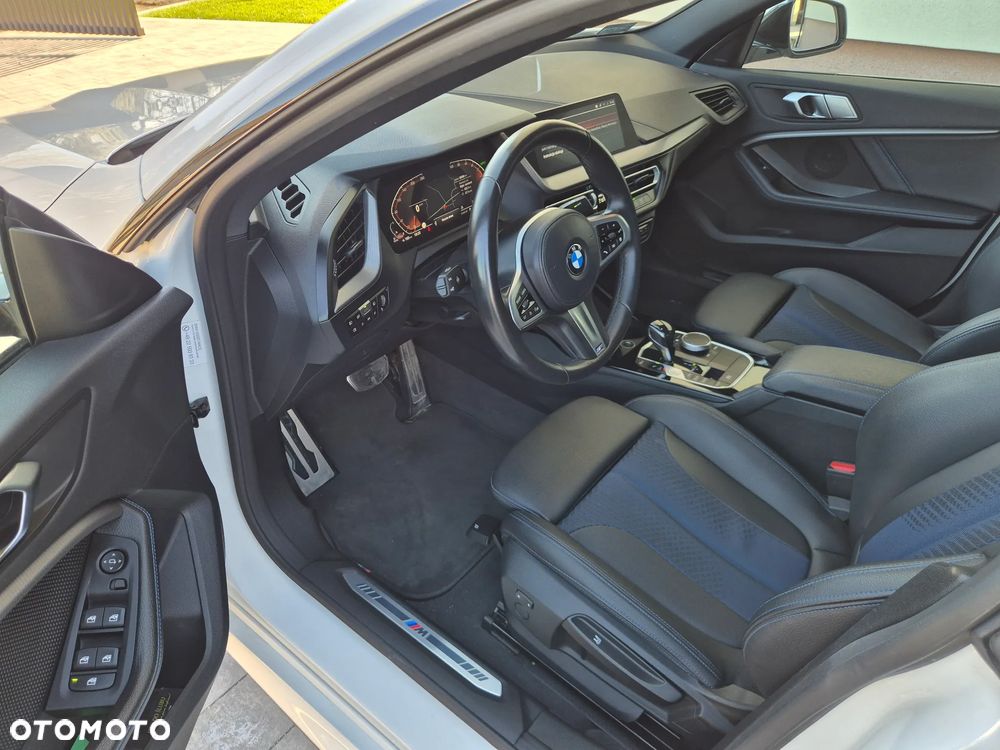 BMW Seria 2 218d M Sport sport - 13