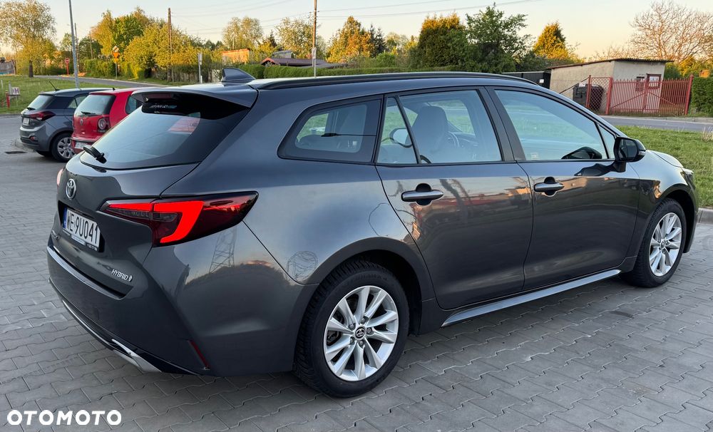 Toyota Corolla 1.8 Hybrid Comfort - 10
