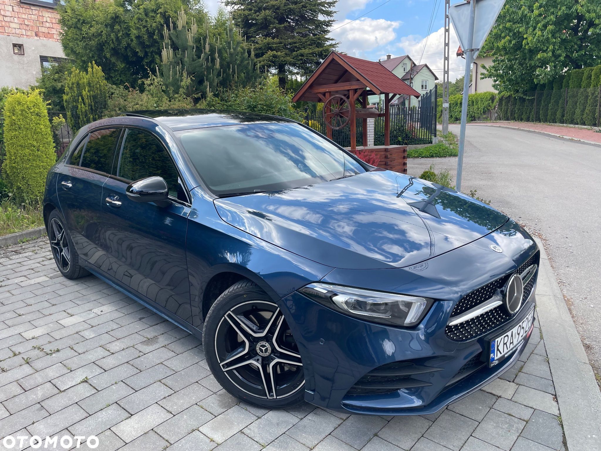 Mercedes-Benz Klasa A 250 E AMG Line 8G-DCT - 1
