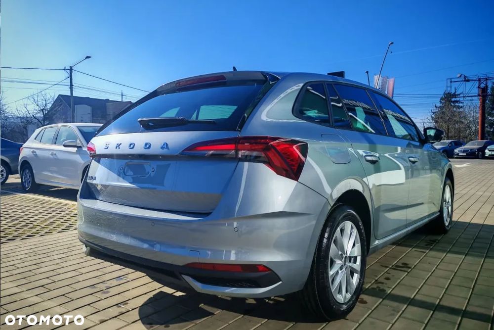Skoda Scala 1.0 TSI Drive DSG - 5