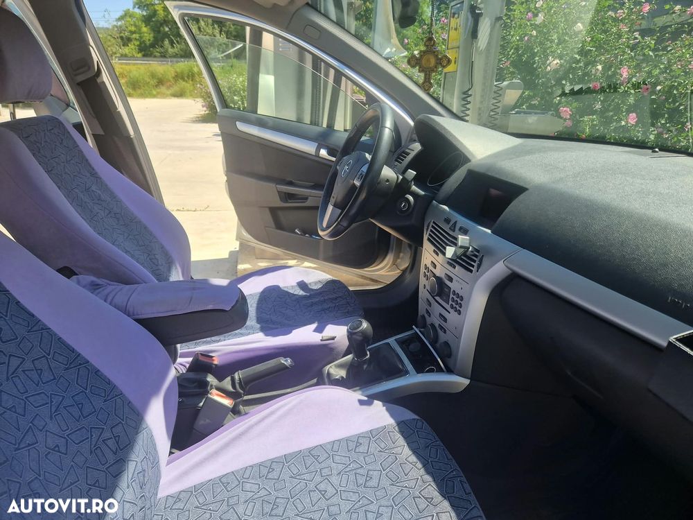 Opel Astra - 9