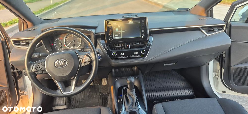 Toyota Corolla 1.8 Hybrid Comfort - 20