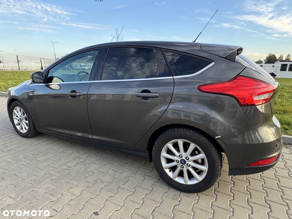 Ford Focus - 5