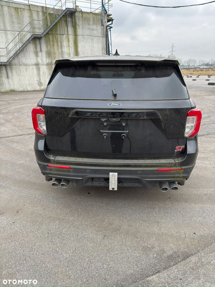 Ford Explorer EcoBoost Plug-in Hybrid ST-LINE - 7