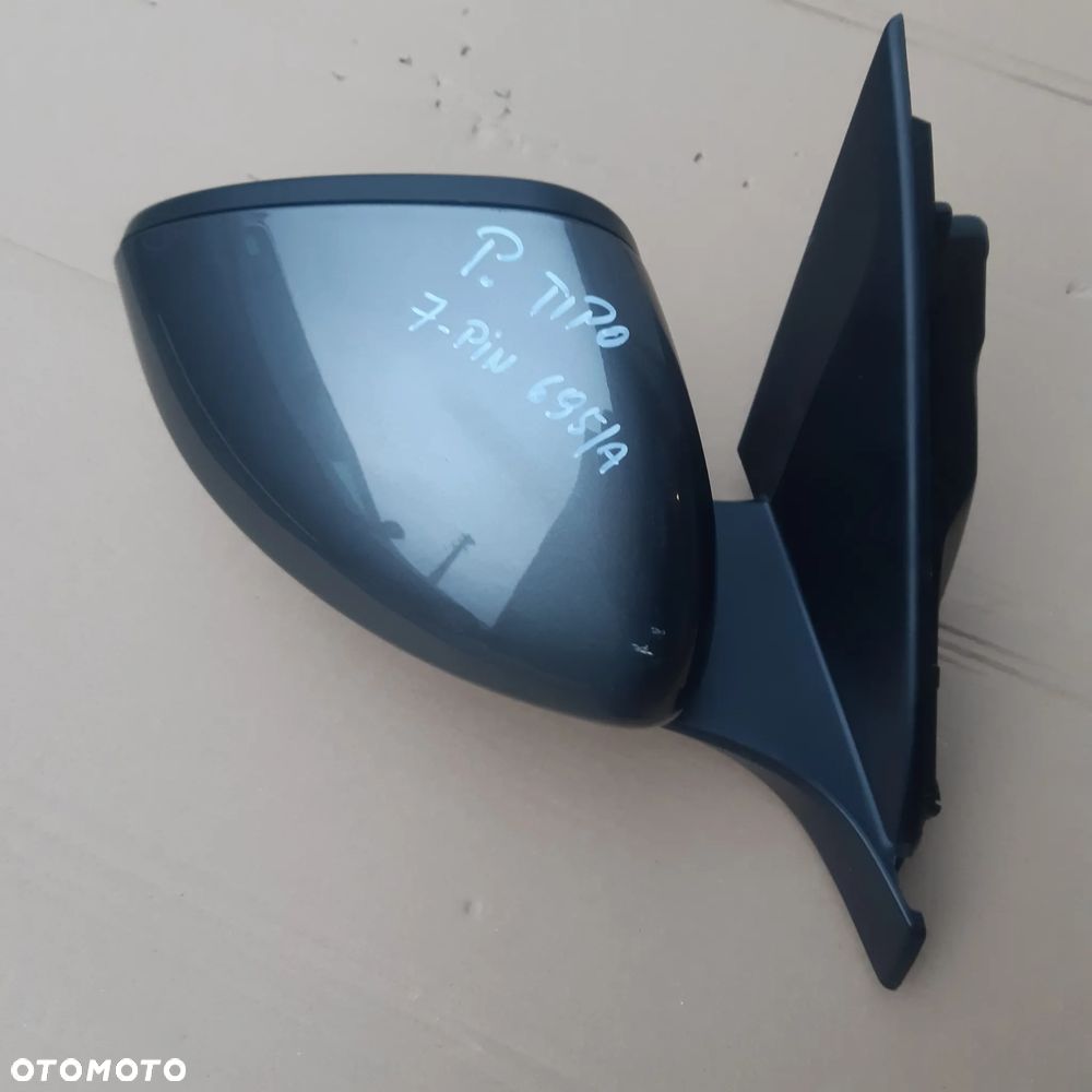 FIAT TIPO II 2 LUSTERKO PRAWE 7-PIN 695/A