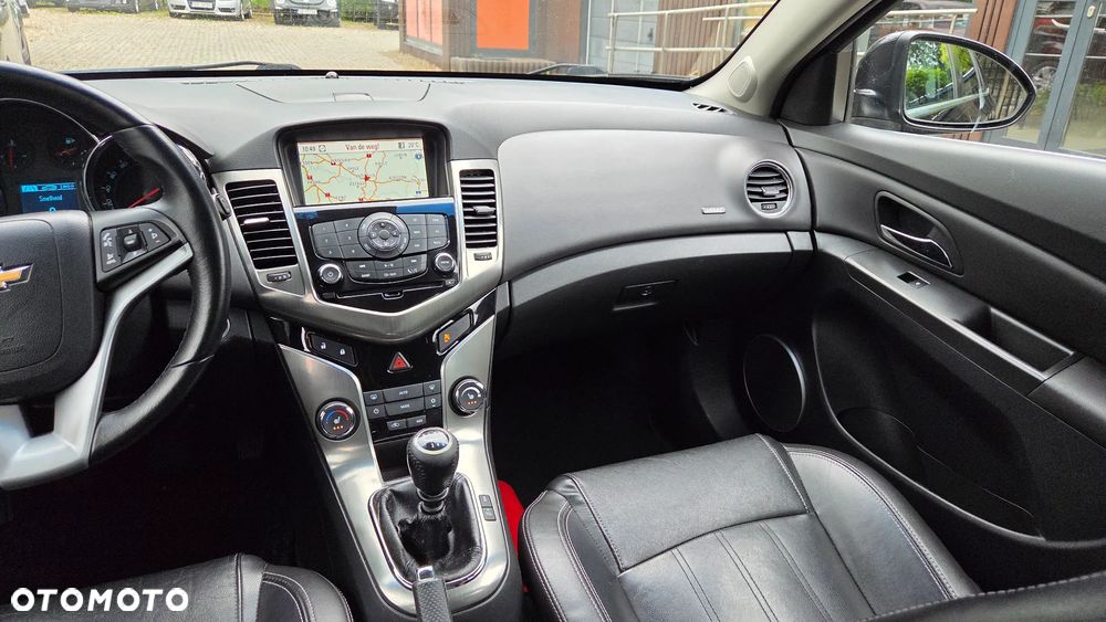 Chevrolet Cruze 1.4 T LTZ - 6