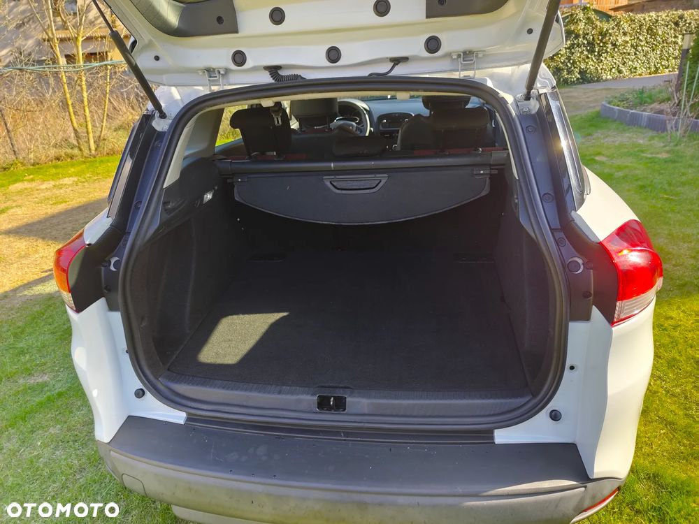 Renault Clio 1.2 16V Life - 9