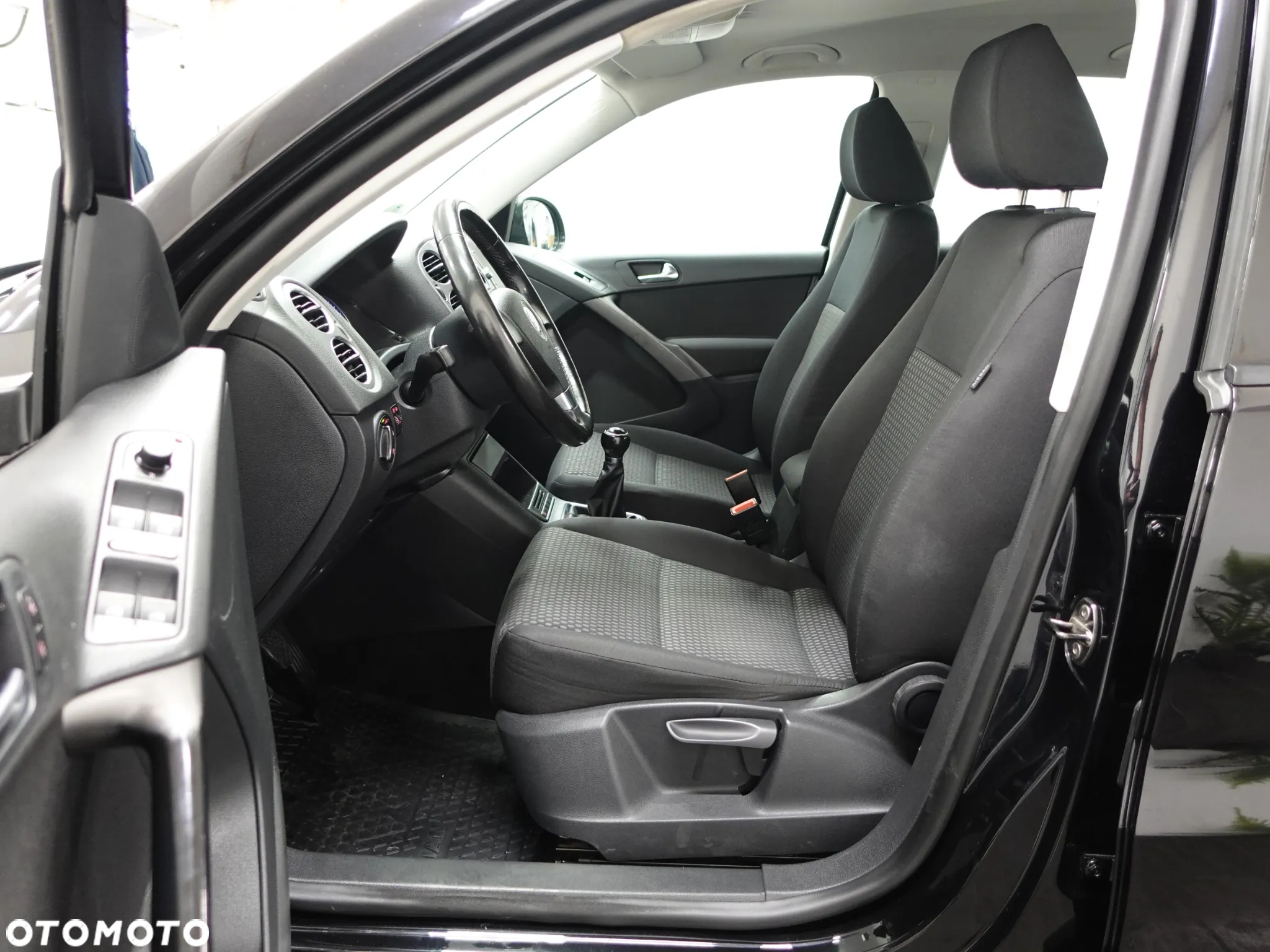 Volkswagen Tiguan 1.4 TSI 4Motion Trend & Fun - 22