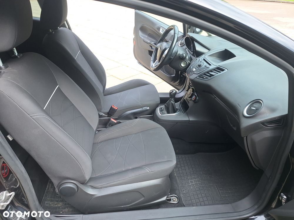 Ford Fiesta - 9