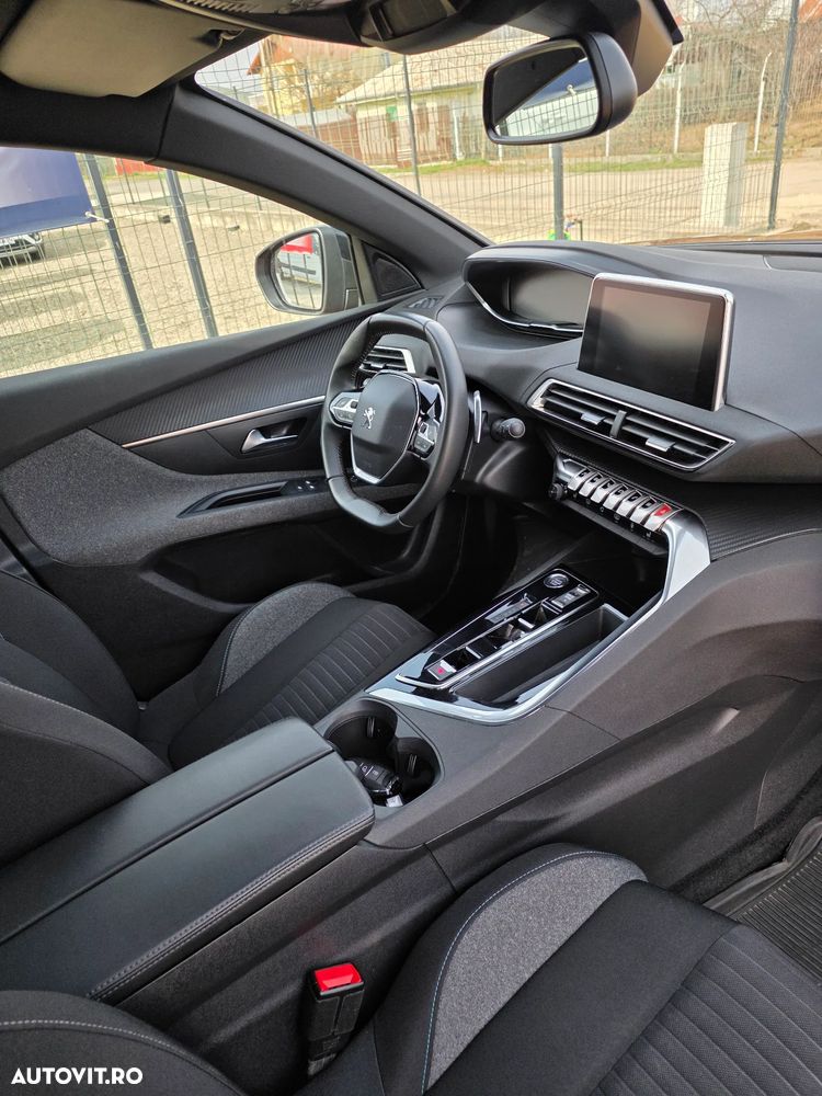 Peugeot 5008 - 17