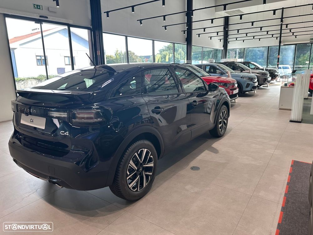 Citroën C4 1.2 PureTech Plus EAT8 - 2