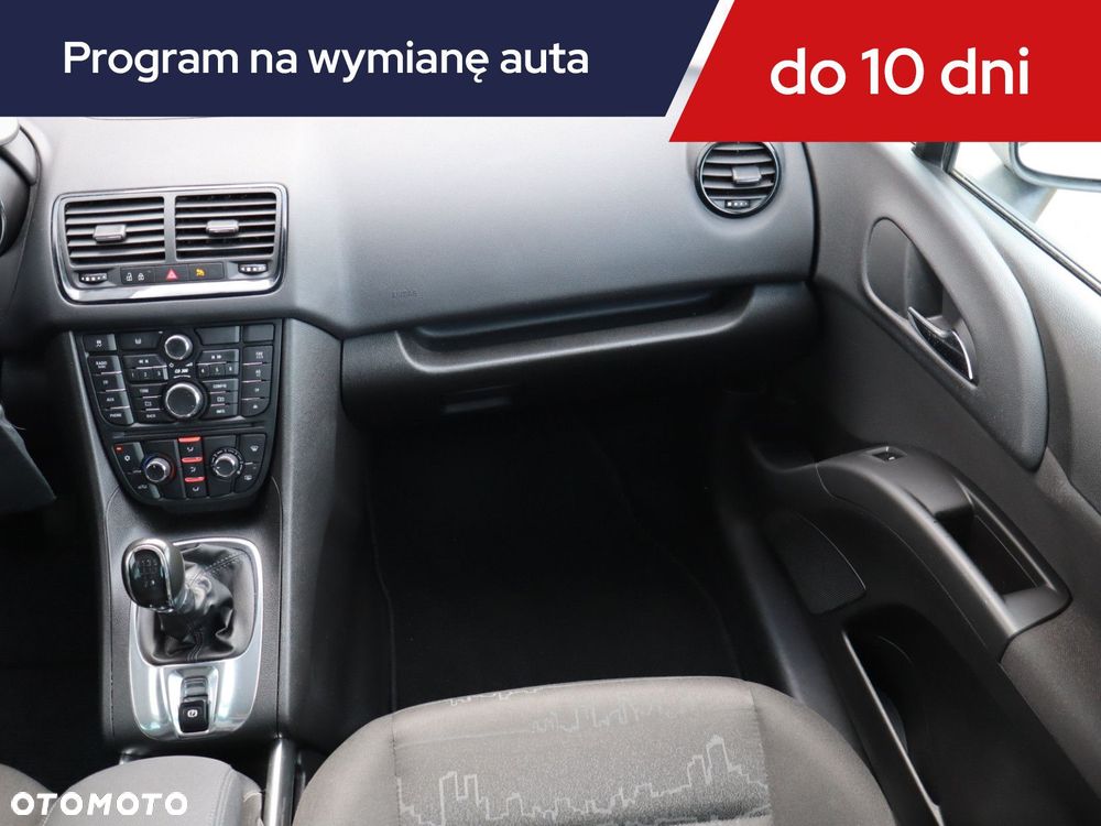 Opel Meriva - 10