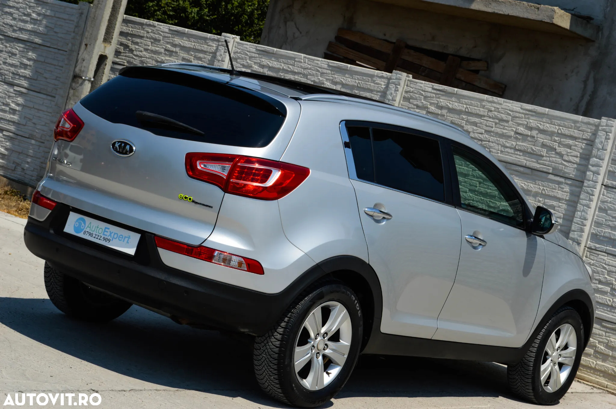Kia Sportage 1.7 CRDI 2WD Attract - 17