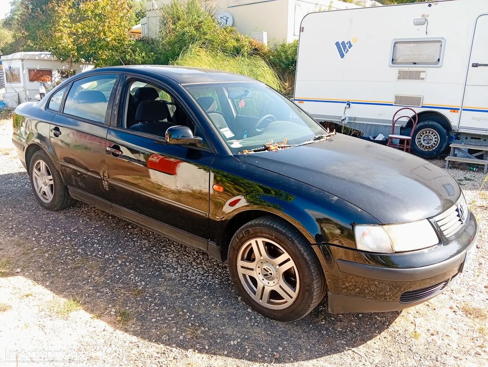 VW Passat 1.9 TDi Confortline - 5