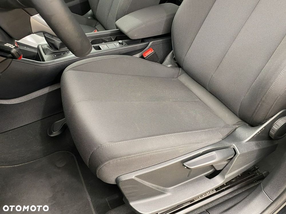 Audi Q3 - 18