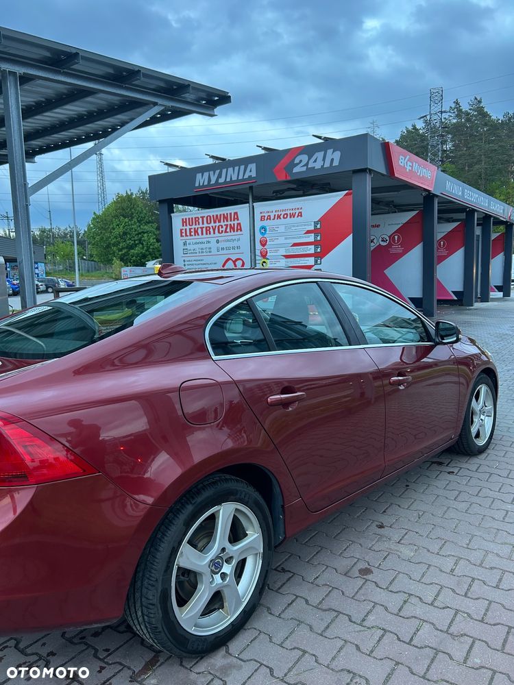 Volvo S60 D3 Summum - 7