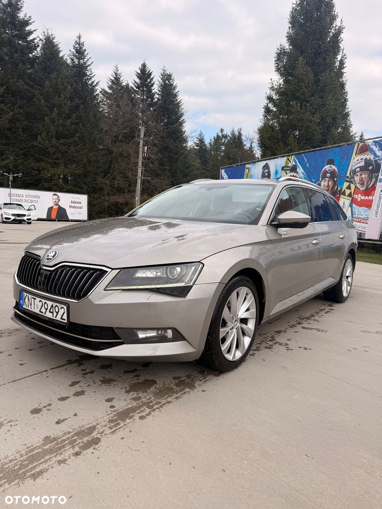 Skoda Superb 2.0 TDI Ambition DSG - 1