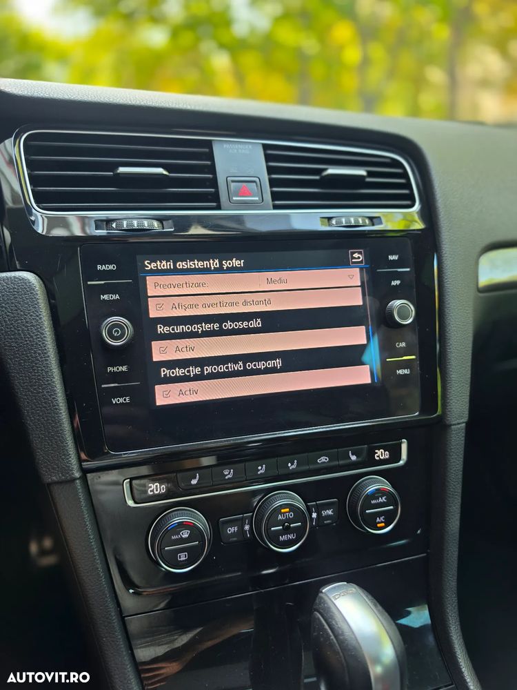 Volkswagen Golf 1.5 TSI ACT DSG Join - 19