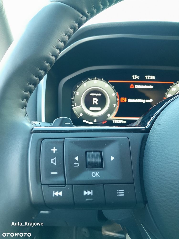 Nissan Qashqai 1.3 DIG-T mHEV N-Connecta Xtronic - 24