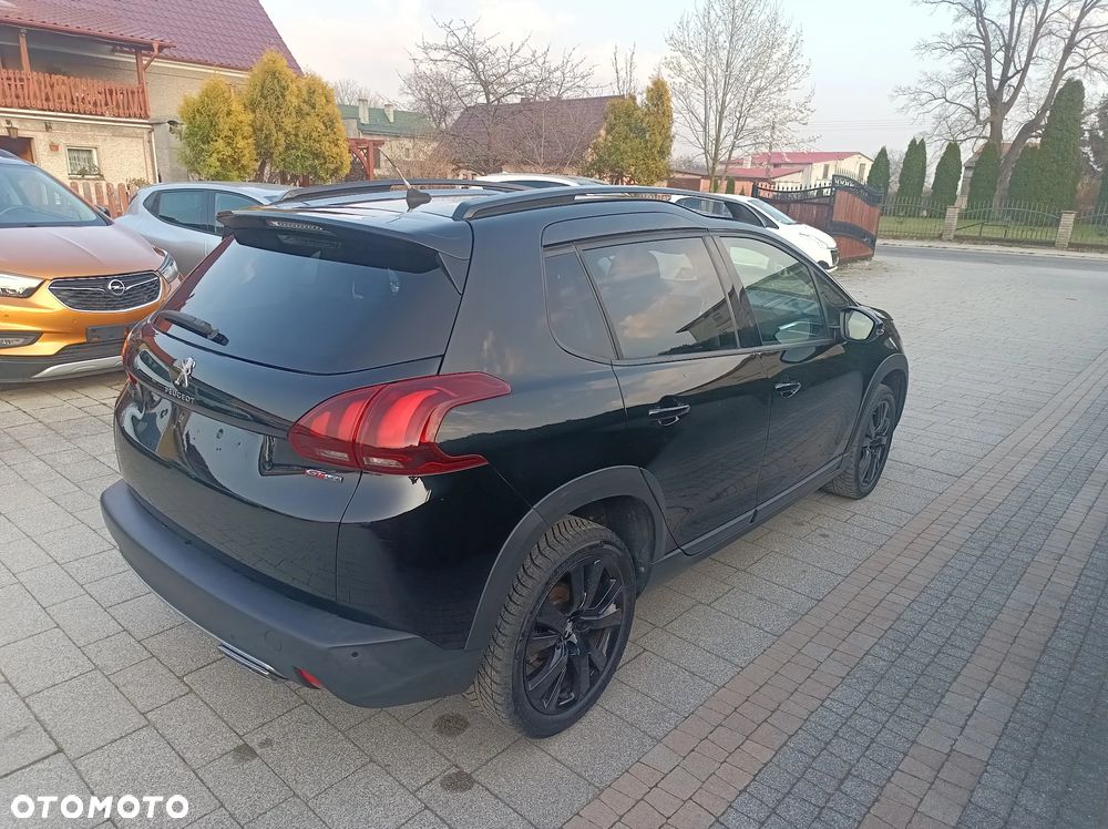 Peugeot 2008 PureTech 110 Stop&Start GT-Line Edition - 4