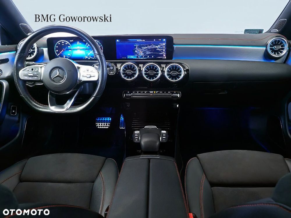 Mercedes-Benz CLA - 11