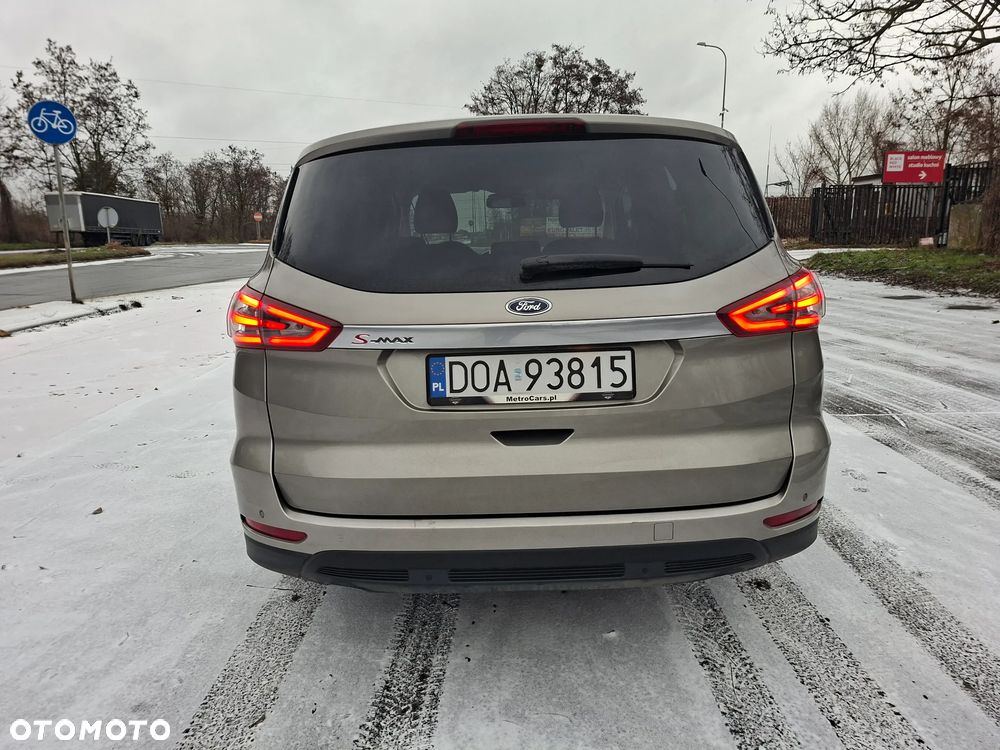 Ford S-Max 2.0 TDCi Titanium PowerShift - 4